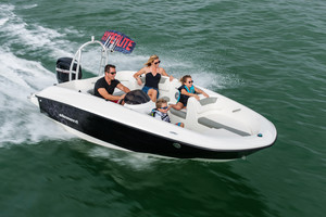 Spain Ibiza San Antonio – Half-day licence-free boat rental
