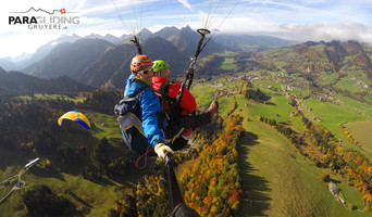 Switzerland Gruyère – Tandem paragliding first flight 1h00