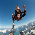 Tandem skydive over Interlaken – 200 km/h free fall with epic alpine scenery! Прыжок с парашютом в тандеме над Альпами – неза