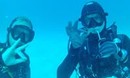 Mergulhador com equipamento completo na água – Clicktodo.com Gran Canaria | Taucher im Wasser mit Maske kurz vor dem Abtauche